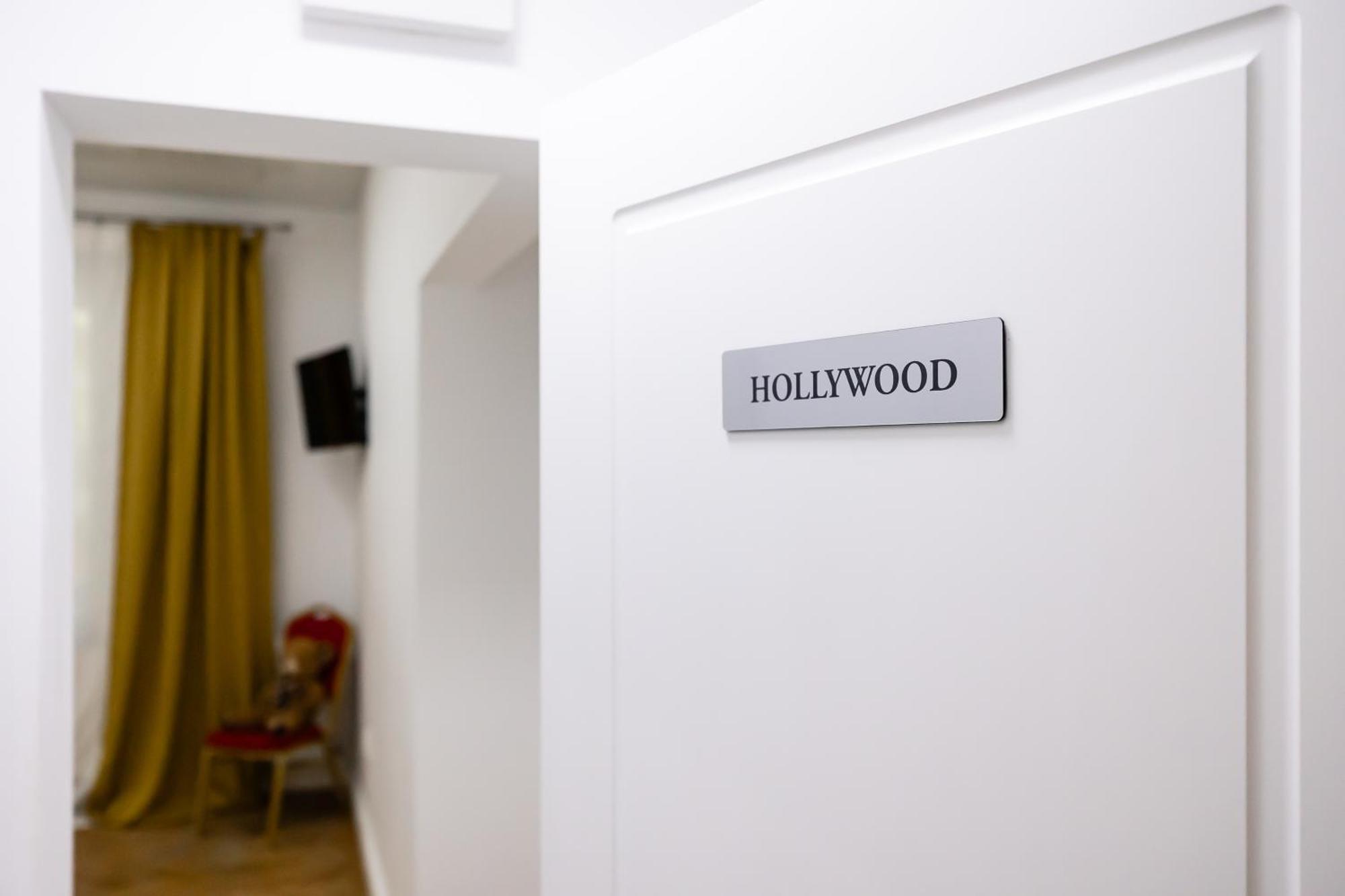 Central Studios In Piata Romana Bucureşti Rom bilde